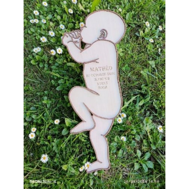 Bébé taille réel