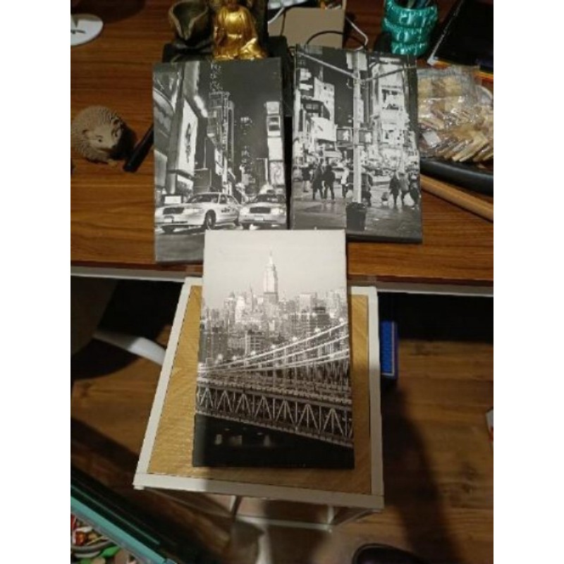 Lot de 3 tableaux  noir et blanc 