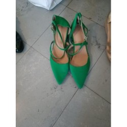 Chaussures vertes plates 42